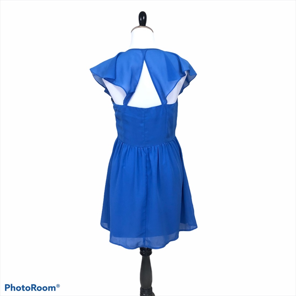 Pinky Ruffle Square Neck Open Triangular Back Sid… - image 5